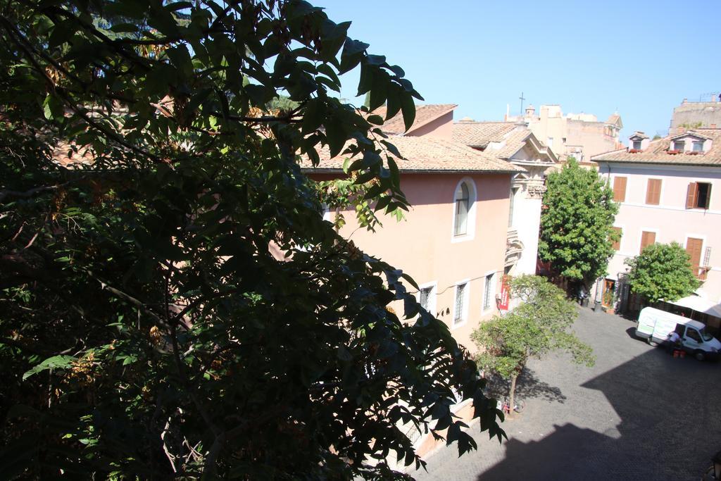 Il Cuore Di Trastevere_Design Apartment Rome Exterior photo